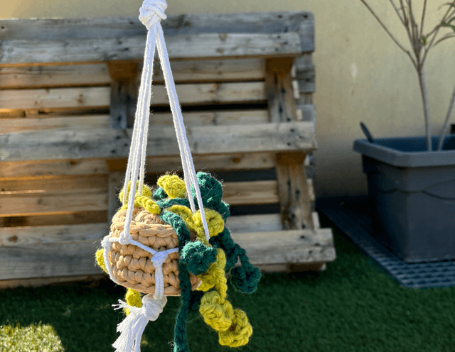 Pot suspendu macramé - Feuilles tombantes