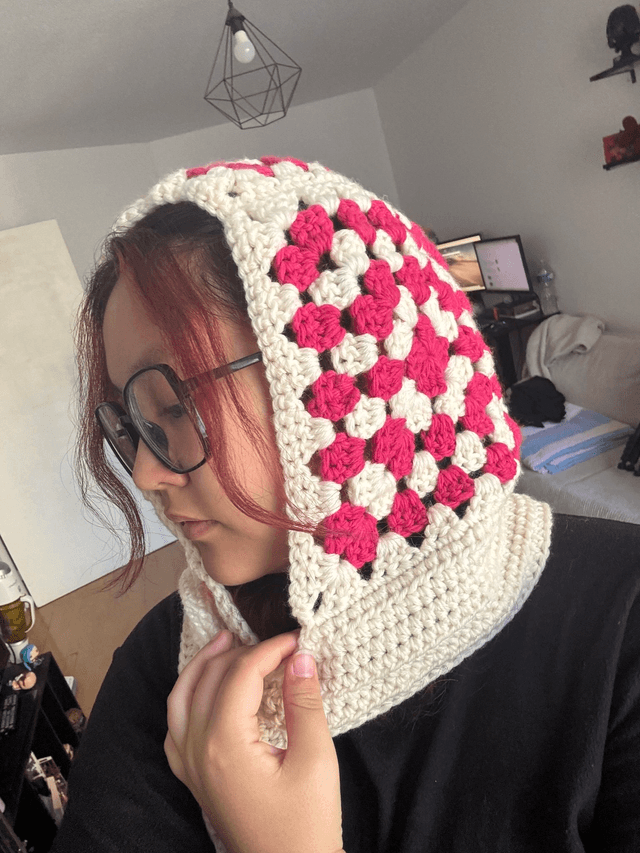 Balaclava Pink granny